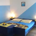 In With Sea View, Balcony, Wifi