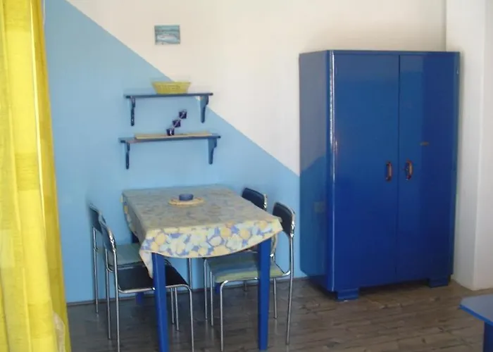 In With Sea View, Balcony, Wifi * Пакоштане